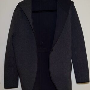lululemon athletica horizon, reversible Black/ Dark Gray Jacket